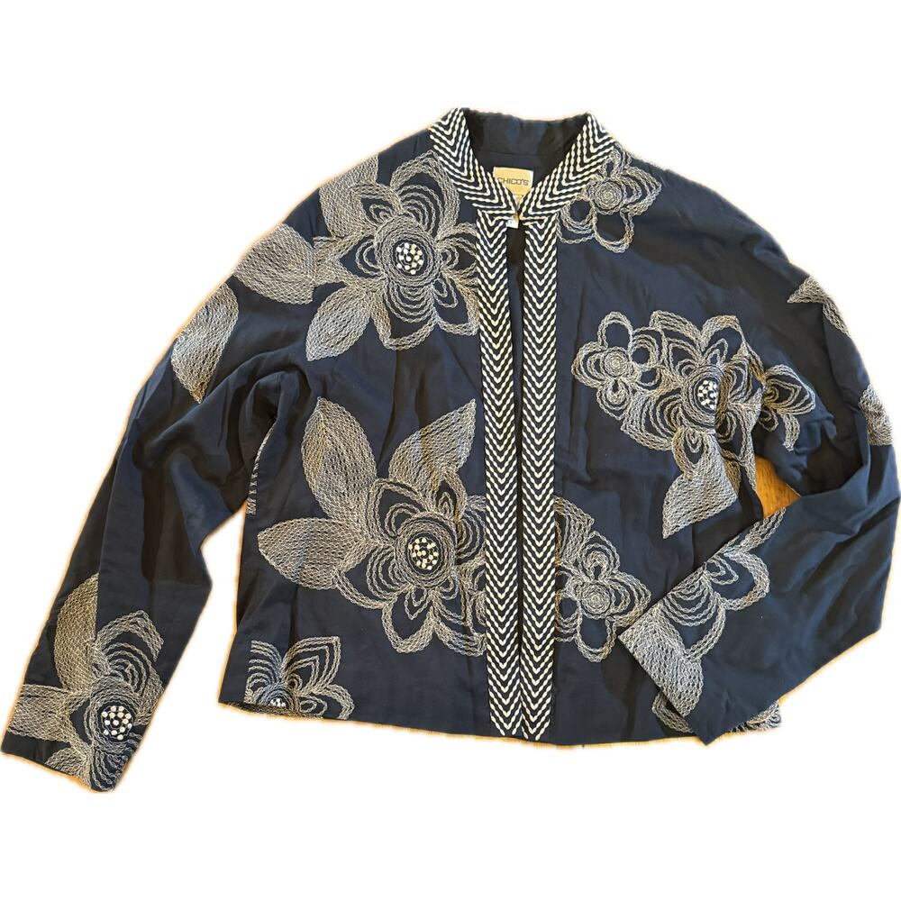 Chico's Jacket Womens Size 1 Navy Blue Floral Embroidered Open‎ Front Lined